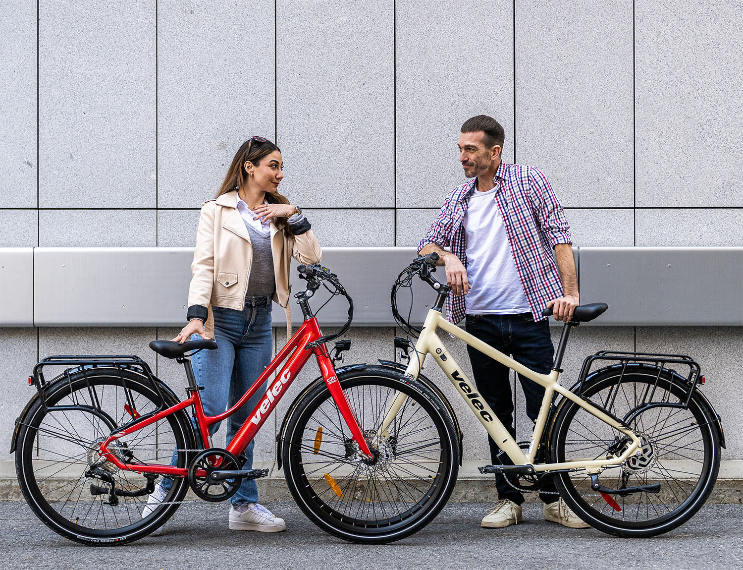 Velec Citi 350 Step Through 2023 red e-bike with 350W rear-wheel motor